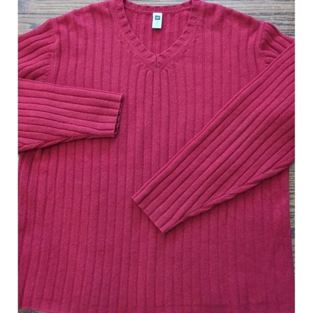 GAP Men's 100% Lambswool Red V Neck Ribbed Knit Sweater Fisherman Cabincore XL‎